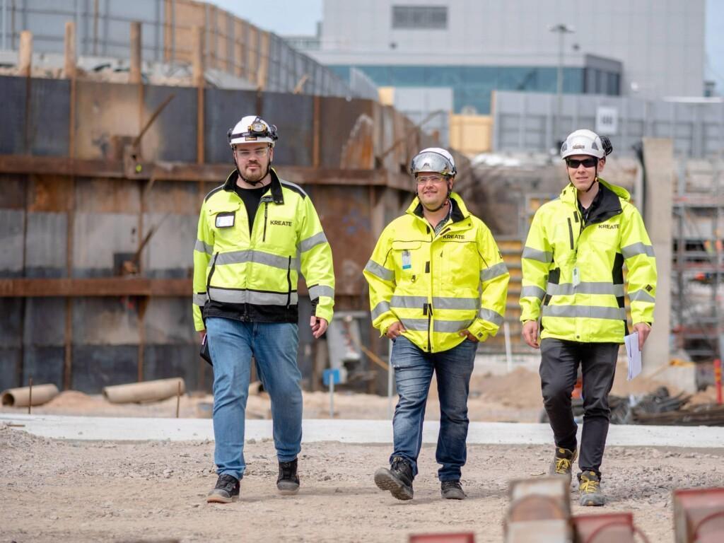 Tatu Tarkiainen Tommi Lehtola Ville Oikari T2 infratyömaalla