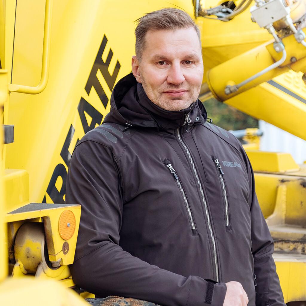 Kreaten ratarakentamisesta vastaava johtaja Timo Leppänen sanoo, että henkilöstöä kannustetaan kouluttautumaan ja oppimaan uutta.
