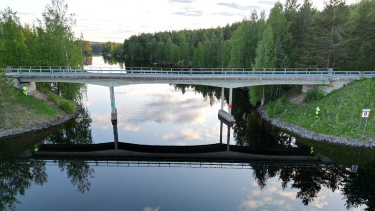 Kreate uusii Leukoinsalmen sillan Puumalassa.