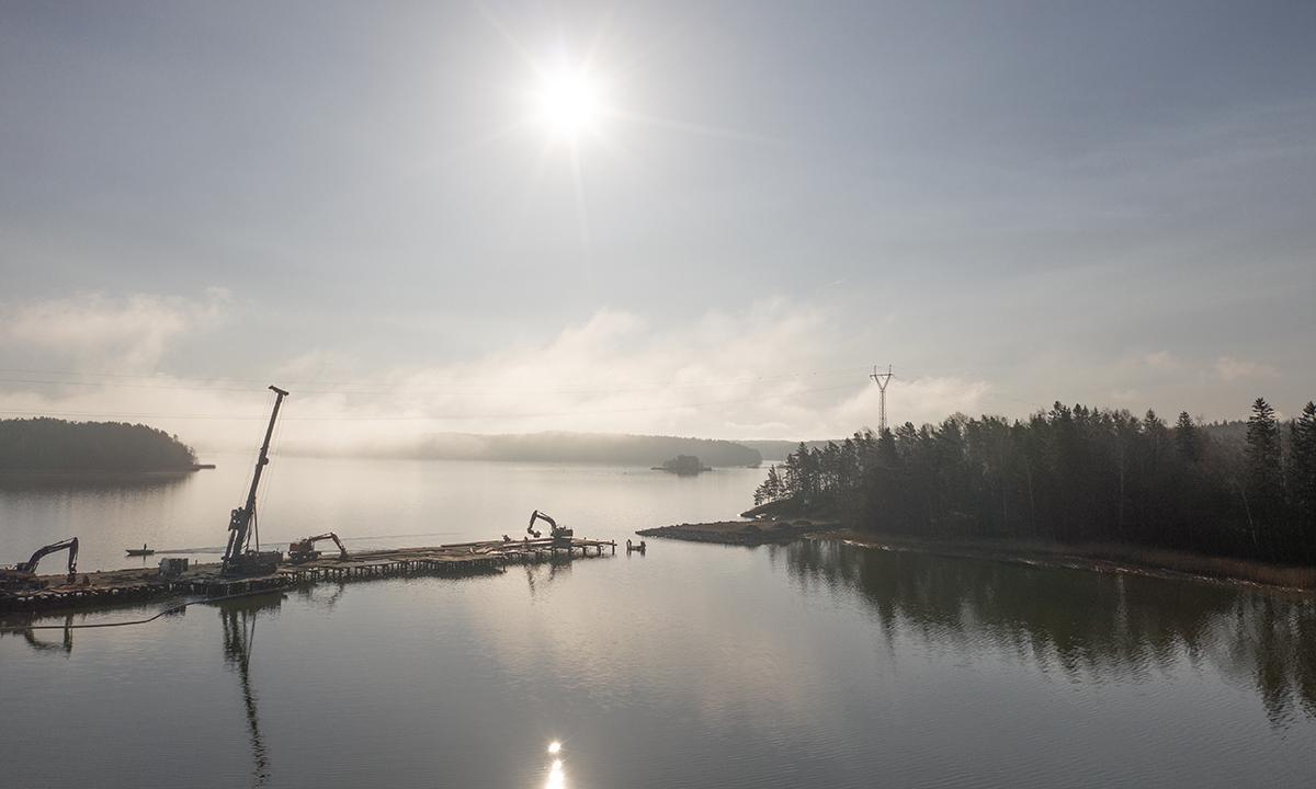 Lillholmenin silta tyosillan rakentaminen 1