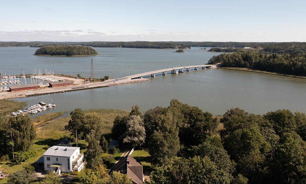 Lillholmenin silta valmis maisema