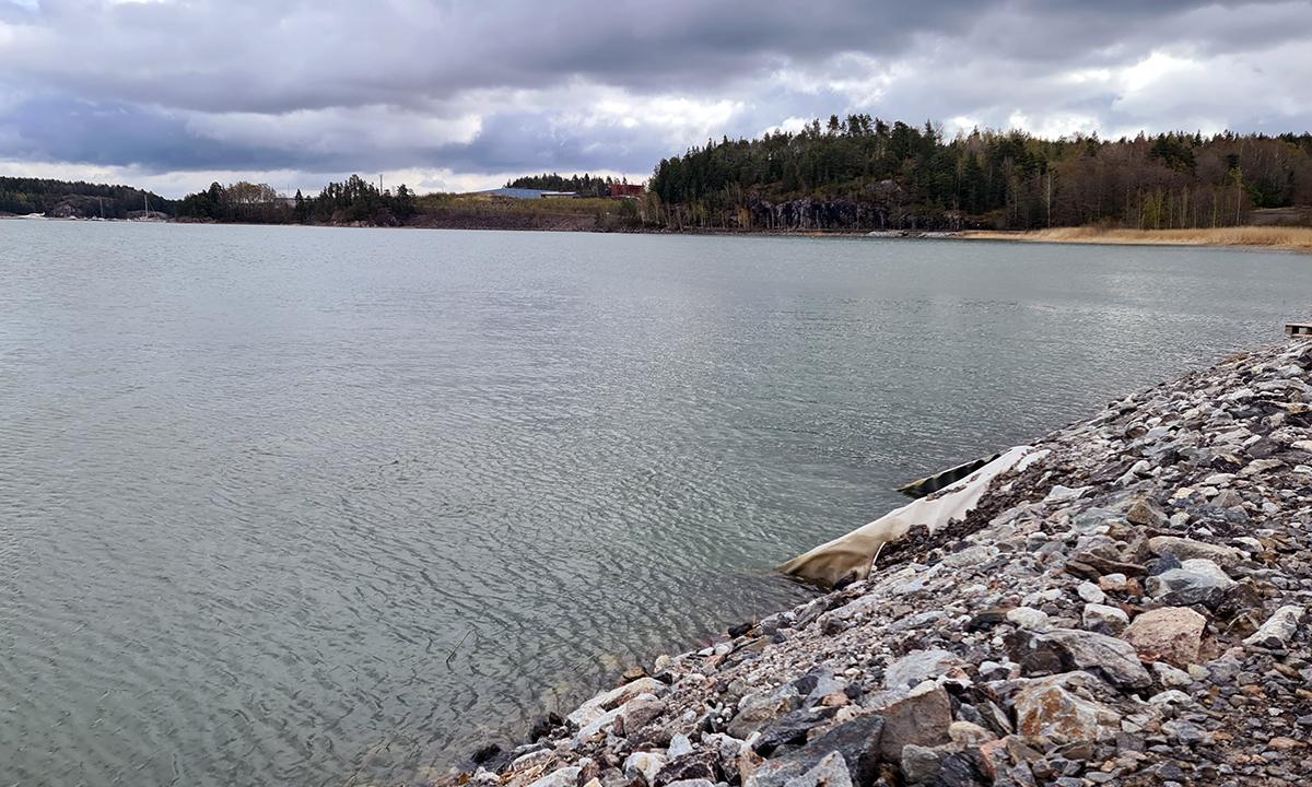 Lillholmenin silta virtausaukko