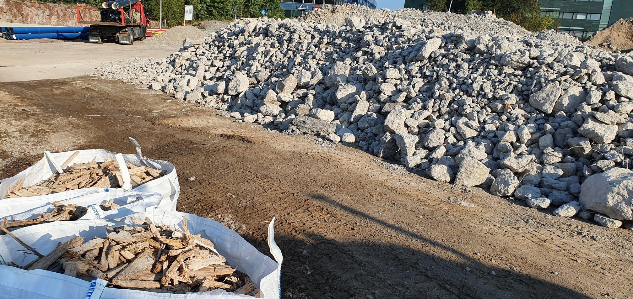 Kreate toteuttaa Veturitien vanhan sillan purkamisen osana Veturitie ja Ratapihakorttelit -hanketta Pasilassa Helsingissä.