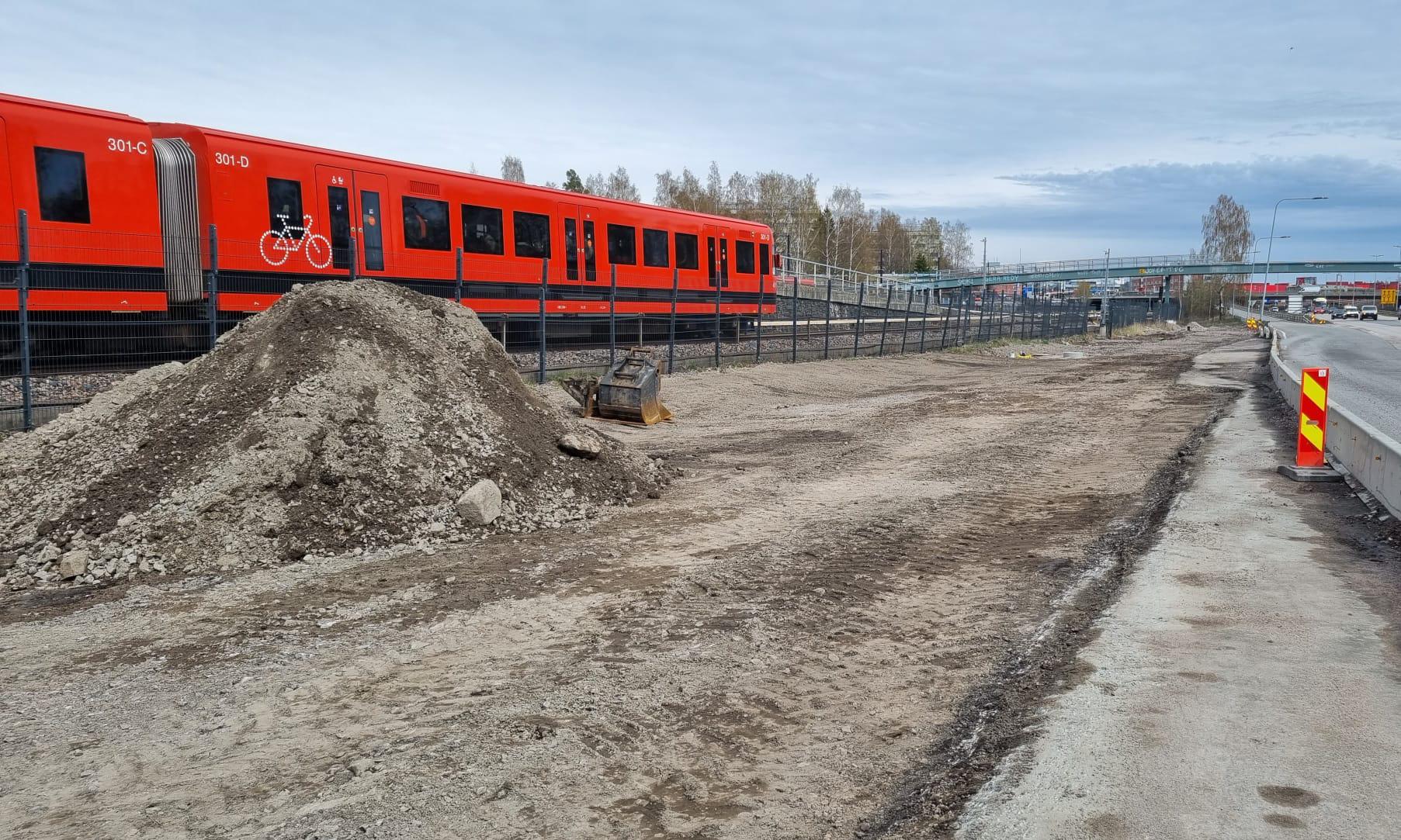 Kreaten urakoima Mustapuron tulvasuojaus ja Itäväylän sillat -hanke valmistui Helsingissä Itäväylän varrella.