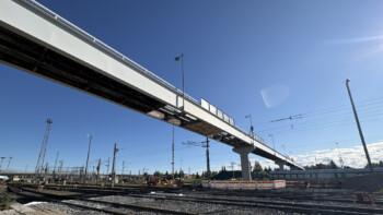 Kreate peruskorjaa Kiskopolun ylikulkusillan Oulun ratapihalla.